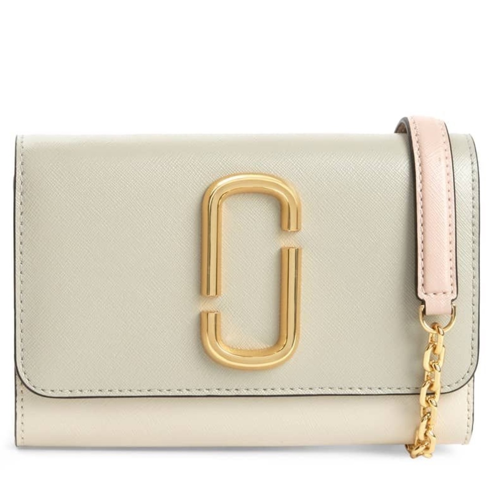 Marc Jacobs Snapshot Wallet on Chain